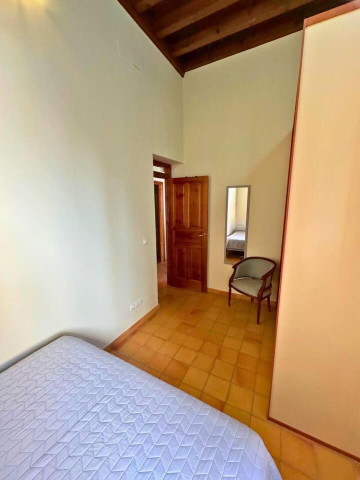Home4u Castillejos Appartement *
